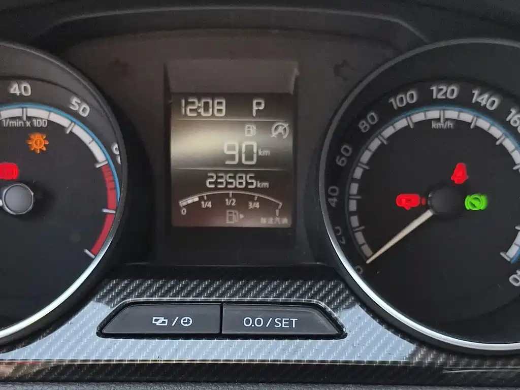 Skoda Rapid Spaceback 2021 — фото 12