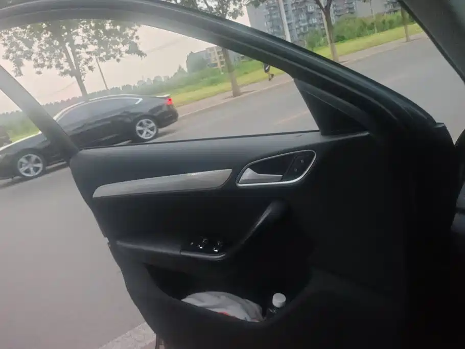 Audi Q3 2016