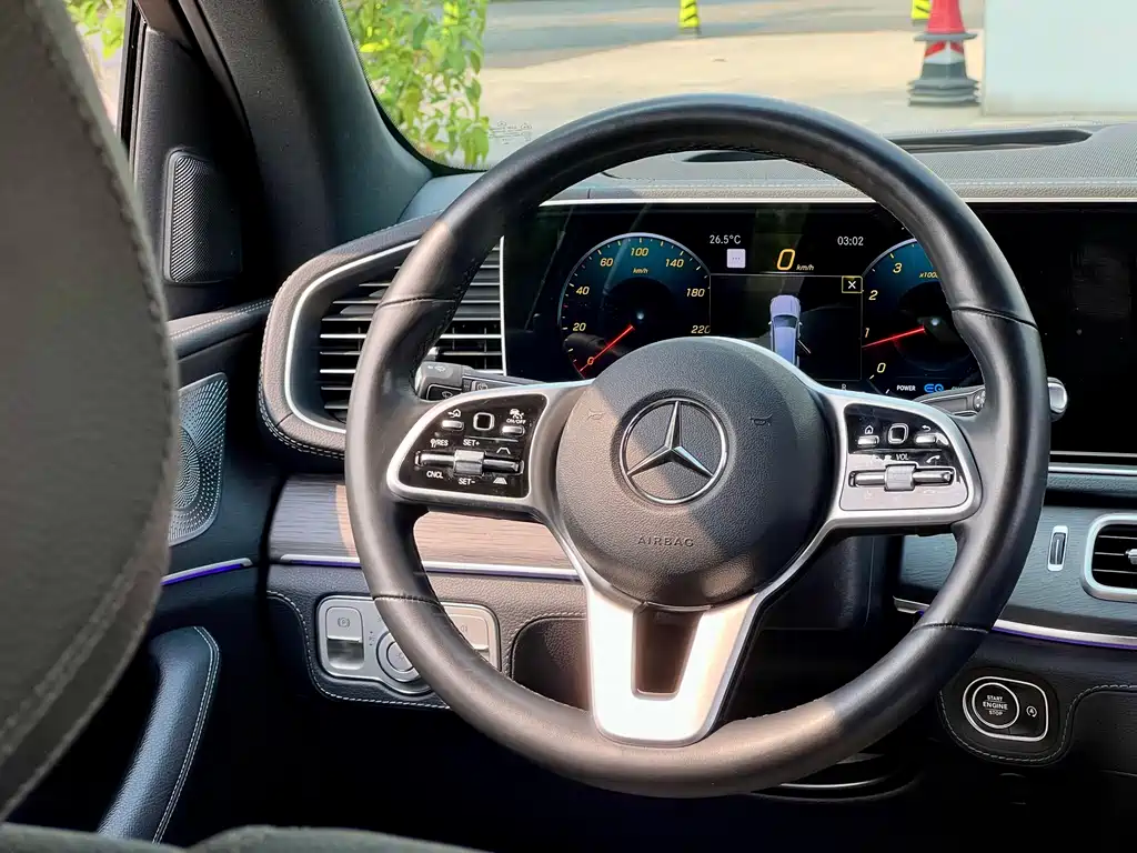 Mercedes-Benz GLS 2022 — фото 21