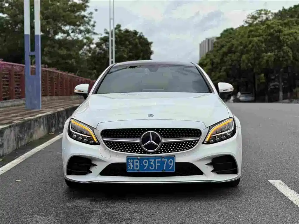 Mercedes-Benz C-Class 2019