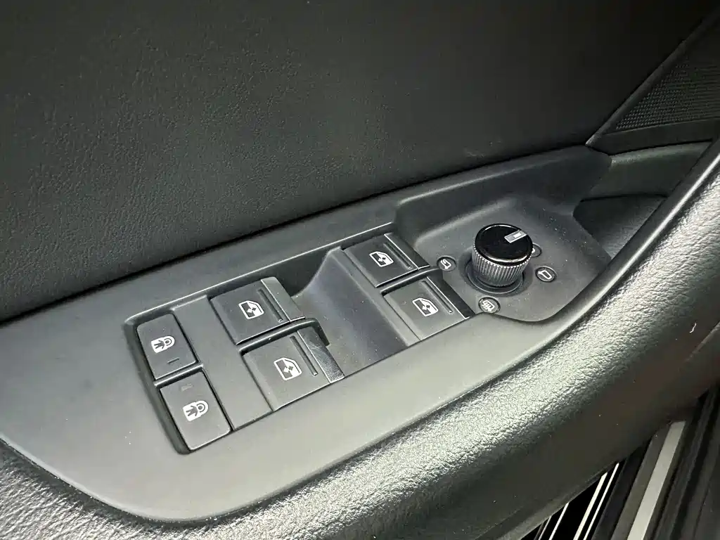 Audi A6L 2020 — фото 26