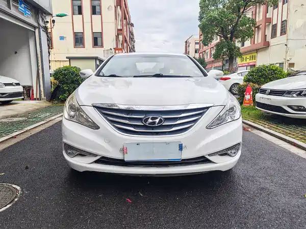Hyundai Sonata 2013