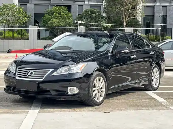 Lexus ES 2010
