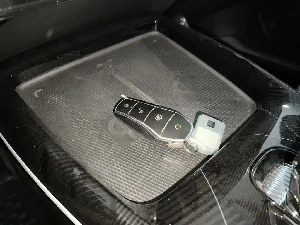 BYD Seal 2023 — фото 9