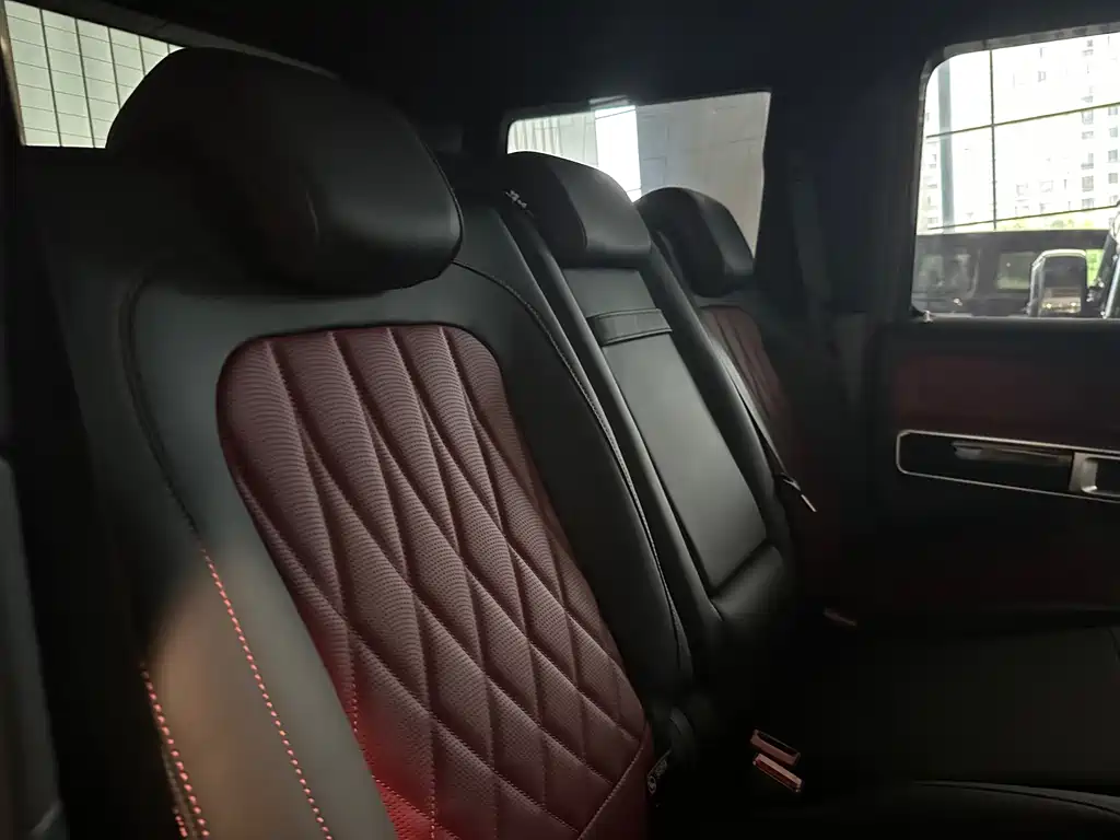 Mercedes-Benz G-Class AMG — фото 10
