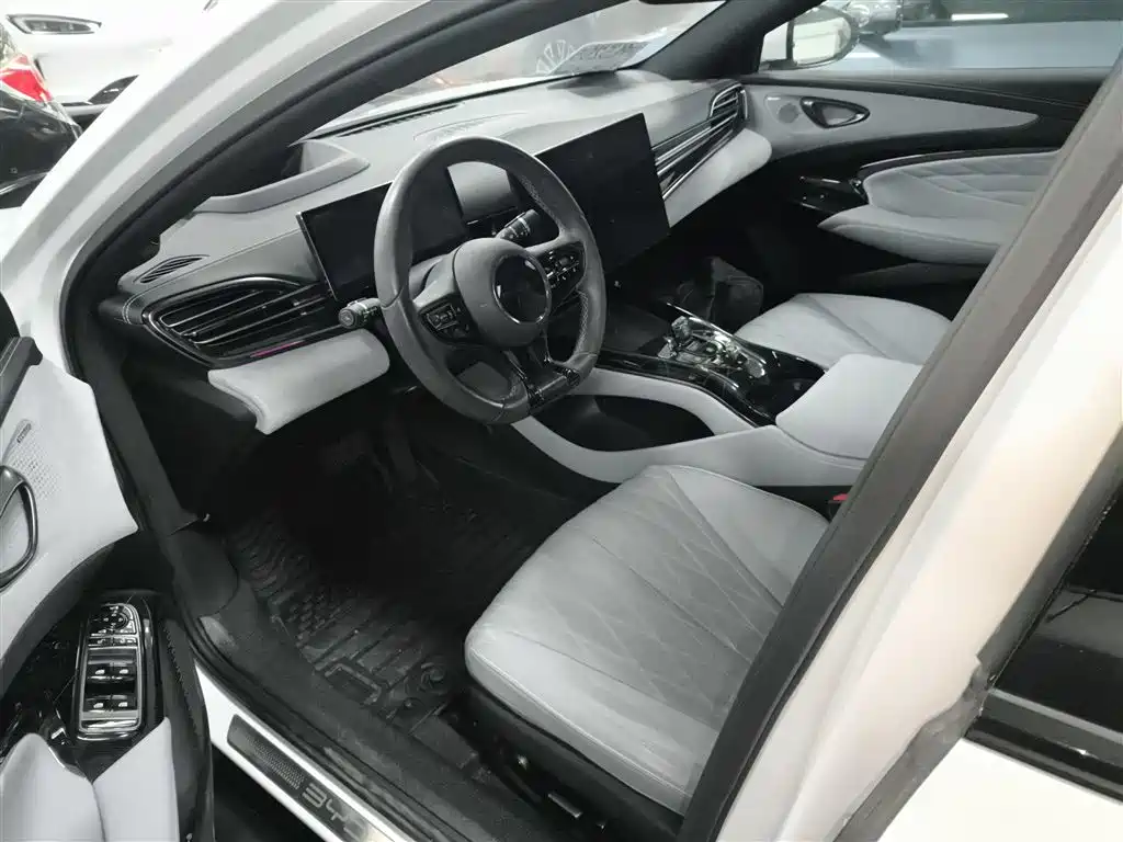 BYD Seal 2023 — фото 16