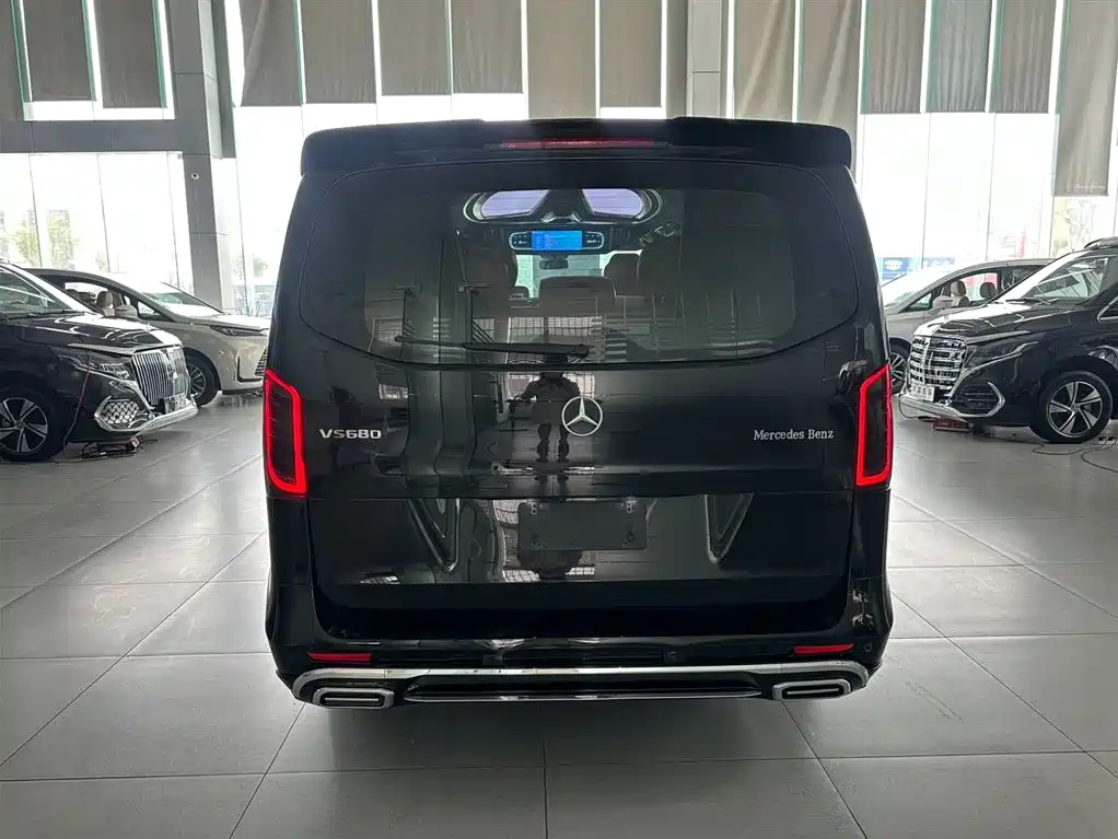 Mercedes-Benz Vito 2023 — фото 26