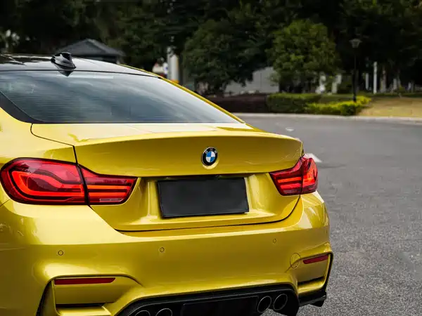 BMW M4 2019