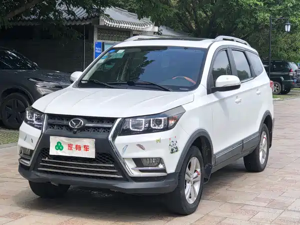 BAIC Huansu S3 2016