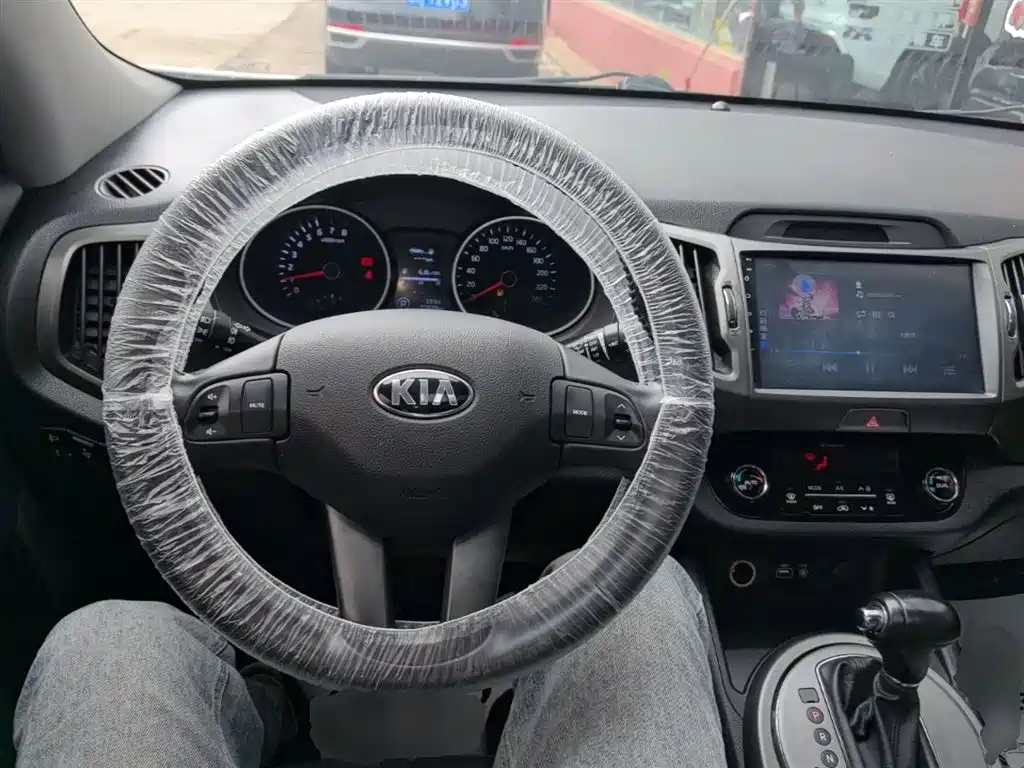 Kia Sportage 2018 — фото 10