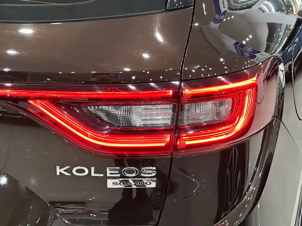 Renault Koleos 2018 — фото 23
