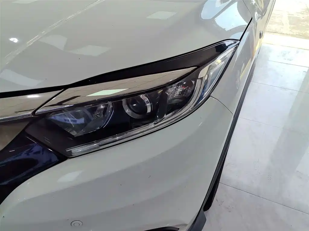 Honda Vezel 2021 — фото 16