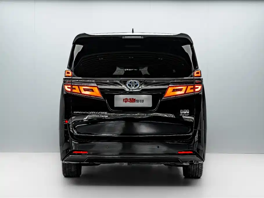 Toyota Vellfire 2022 — фото 6