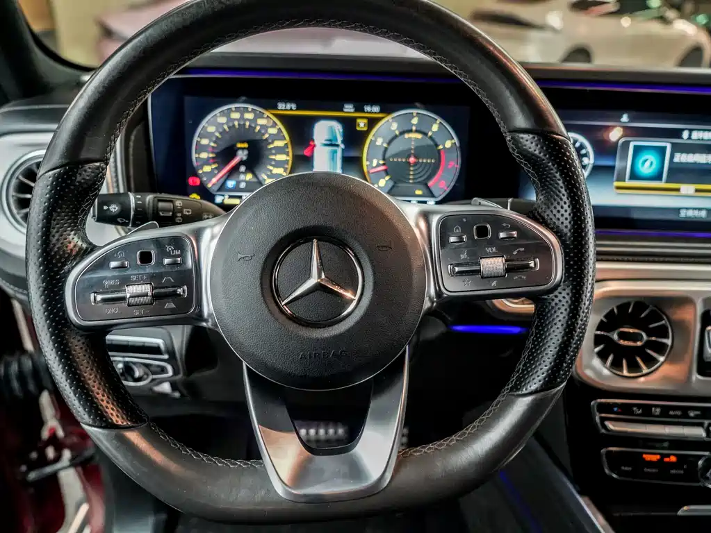 Mercedes-Benz G-Class 2021 — фото 10