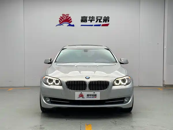BMW 5 Series 2011