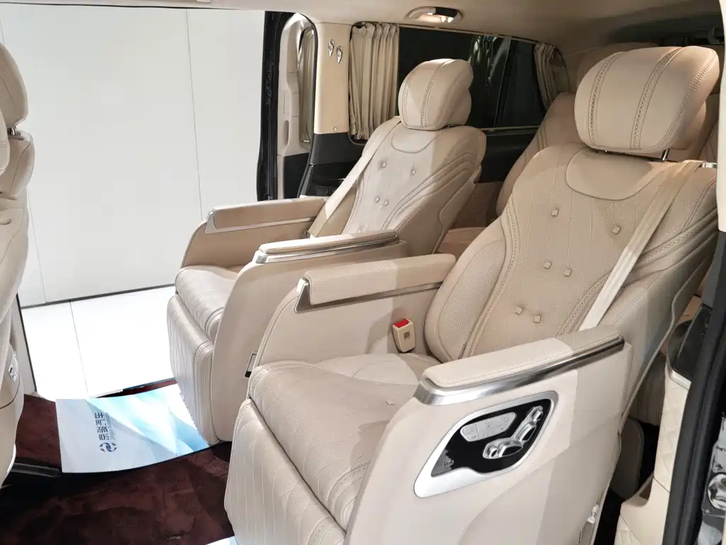 Mercedes-Benz V-Class 2020 — фото 5