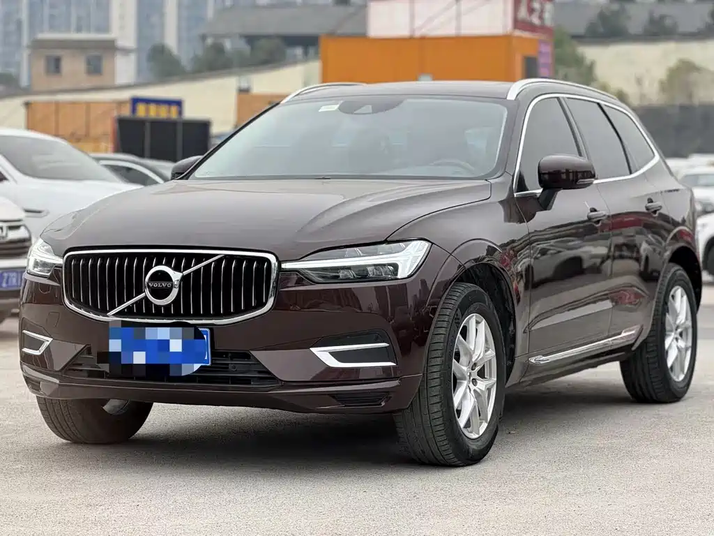 Volvo XC60 2020 — фото 1