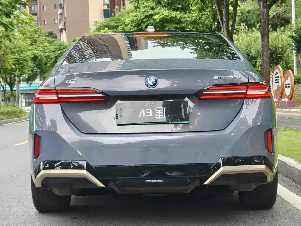 BMW i5 2024 — фото 5