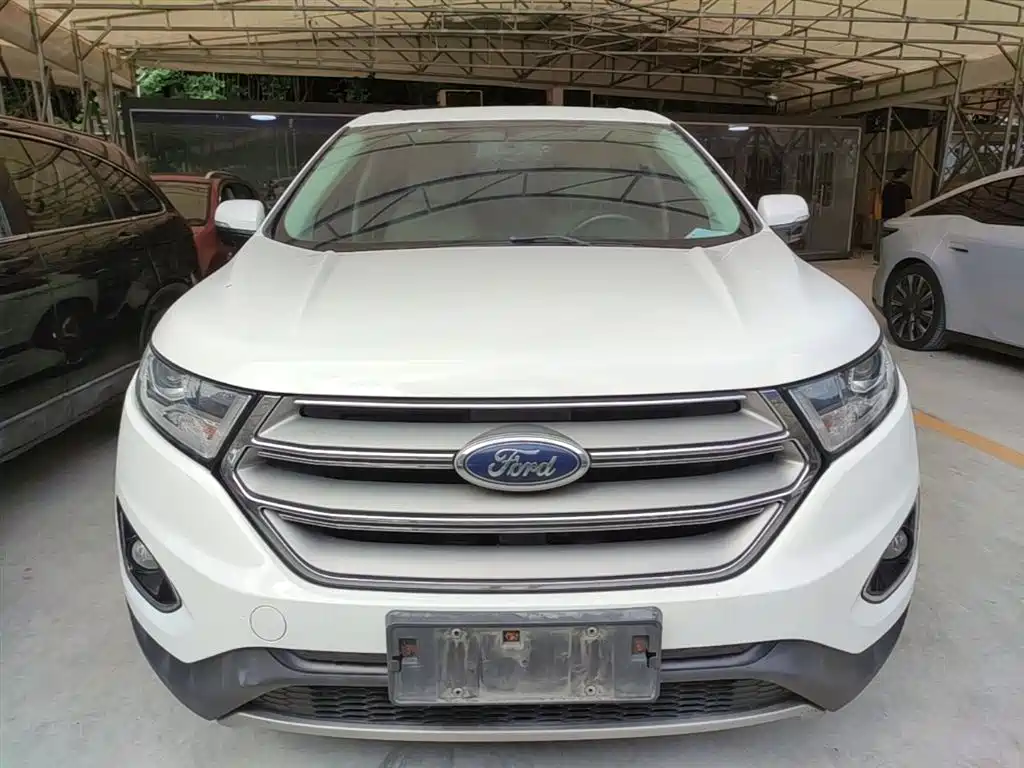 Ford Edge 2017 — фото 3
