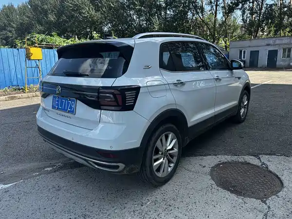 Volkswagen T-Cross 2023