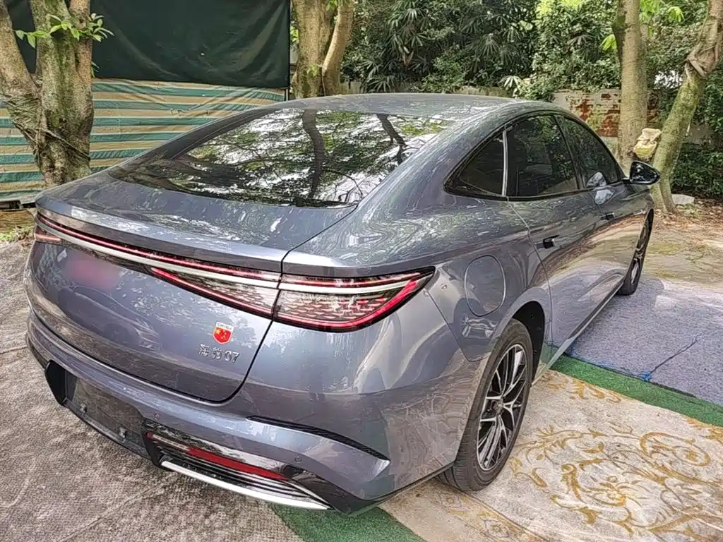 BYD Seal 07 DM-i 2024 — фото 7