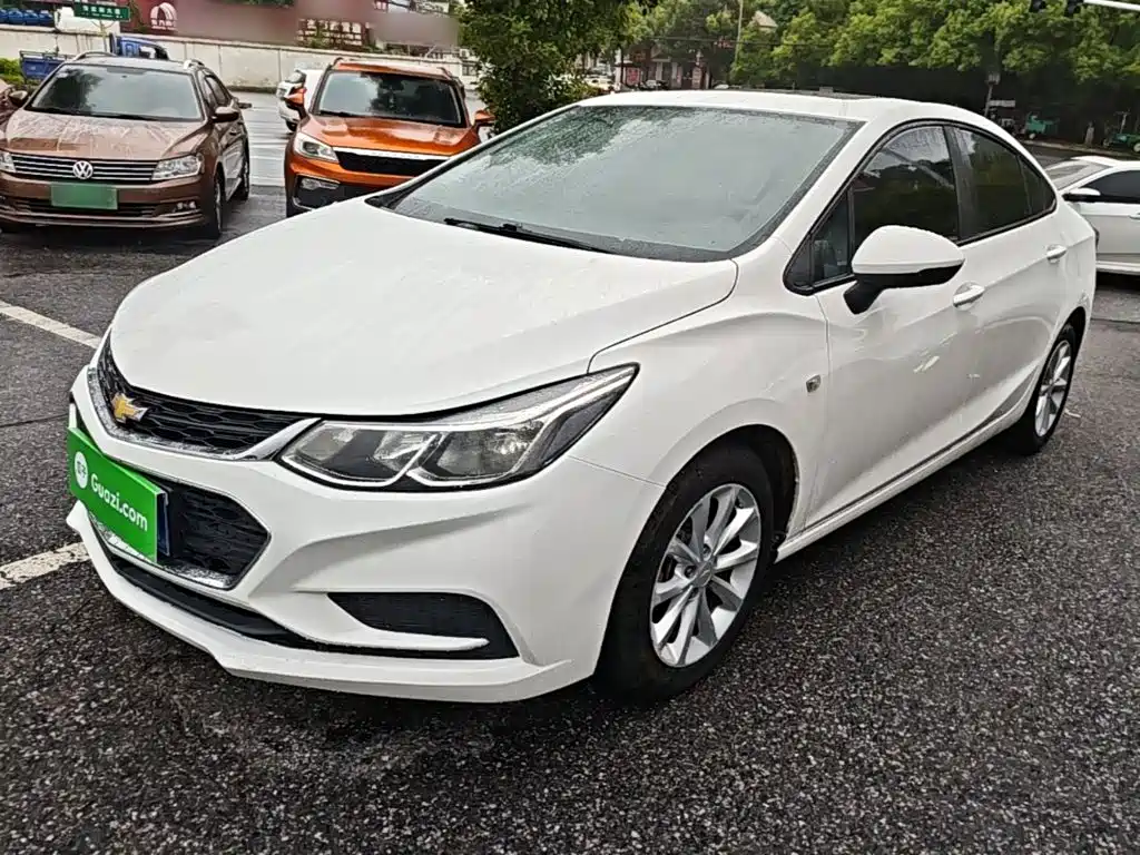 Chevrolet Cruze 2018 — фото 1