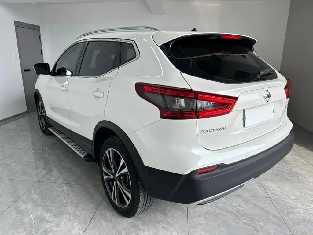Nissan Qashqai 2023 — фото 4