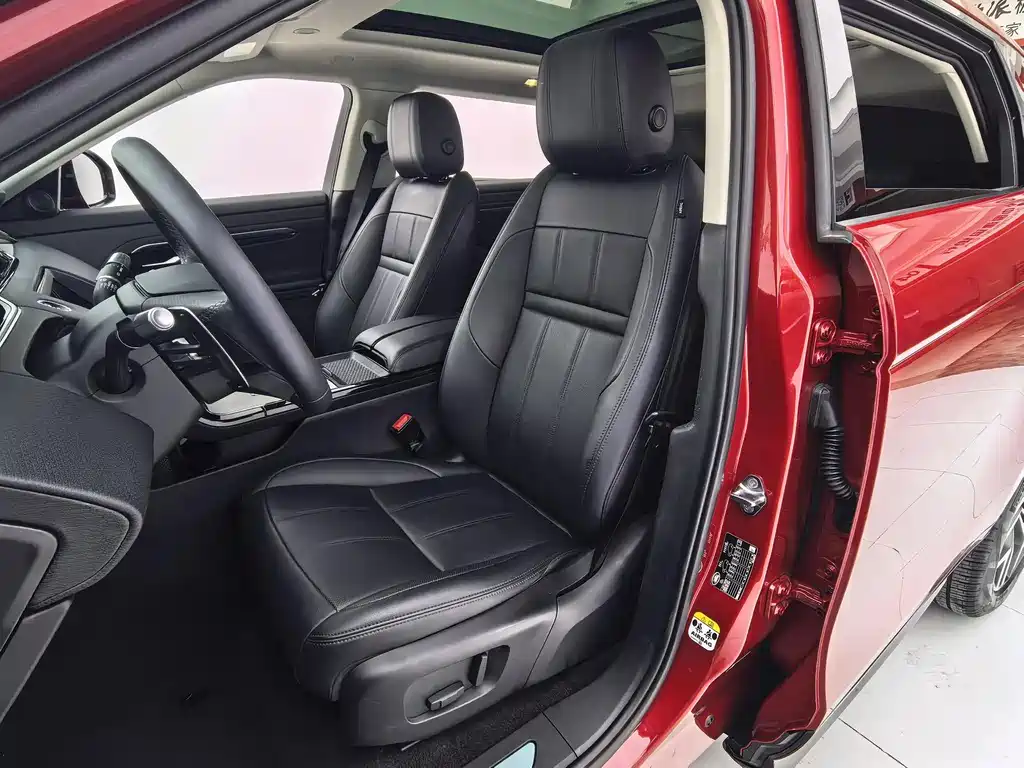 Land Rover Evoque 2022 — фото 4