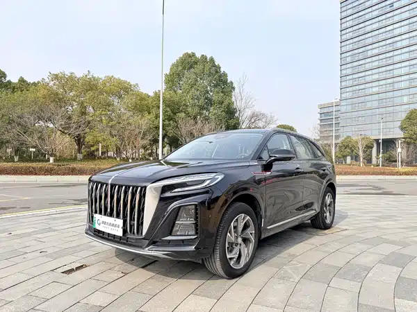 Hongqi HS3 PHEV 2024