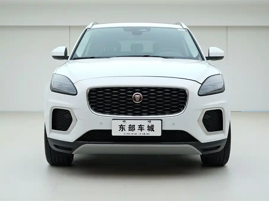 Jaguar E-PACE 2024 — фото 2
