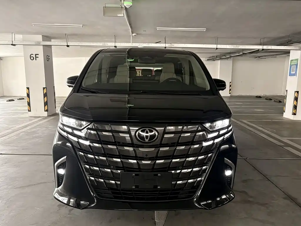 Toyota Alphard 2025 — фото 8