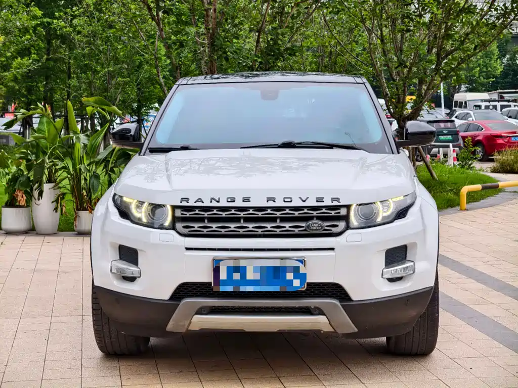Land Rover Evoque 2015 — фото 2