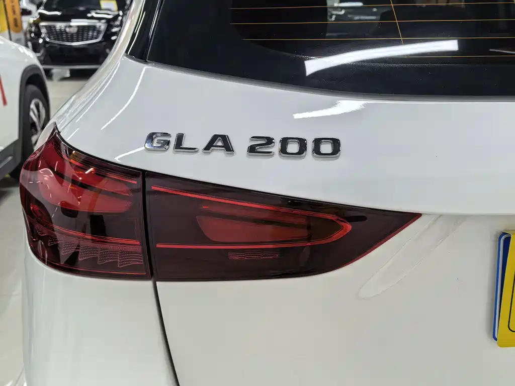 Mercedes-Benz GLA 2025 — фото 15