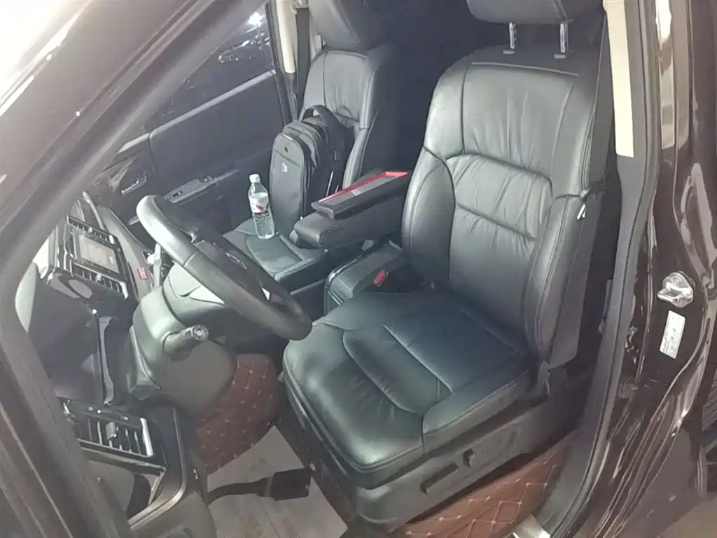Honda Elysion 2018 — фото 15