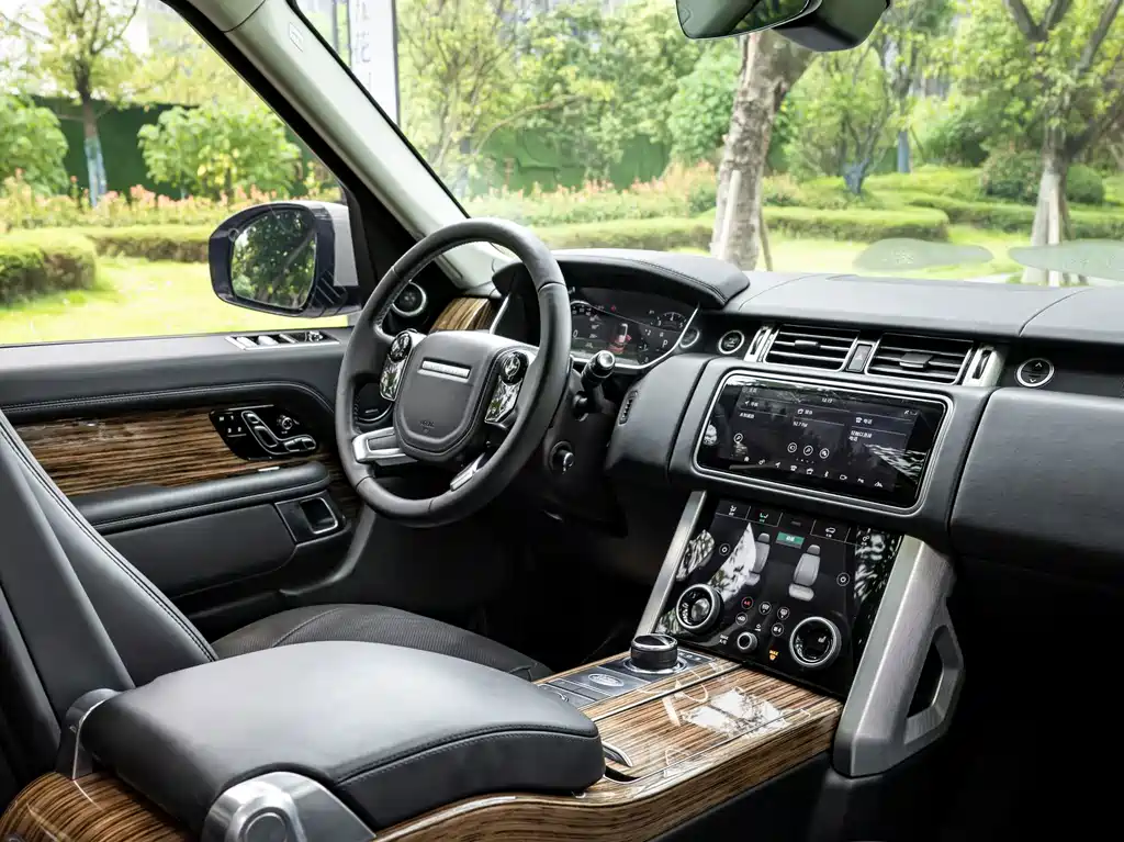 Land Rover Range Rover 2019 — фото 7
