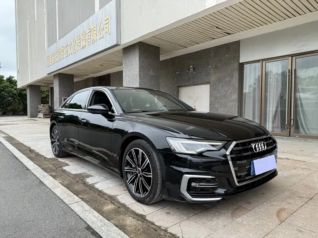 Audi A6L 2023 — фото 3