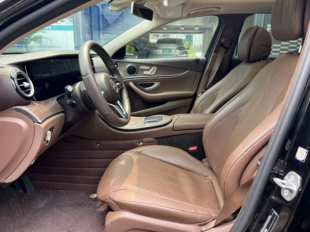 Mercedes-Benz E-Class 2020 — фото 8