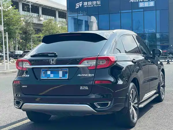 Honda Avancier 2017