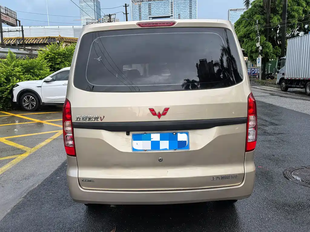 Wuling Hongguang V 2021 — фото 6