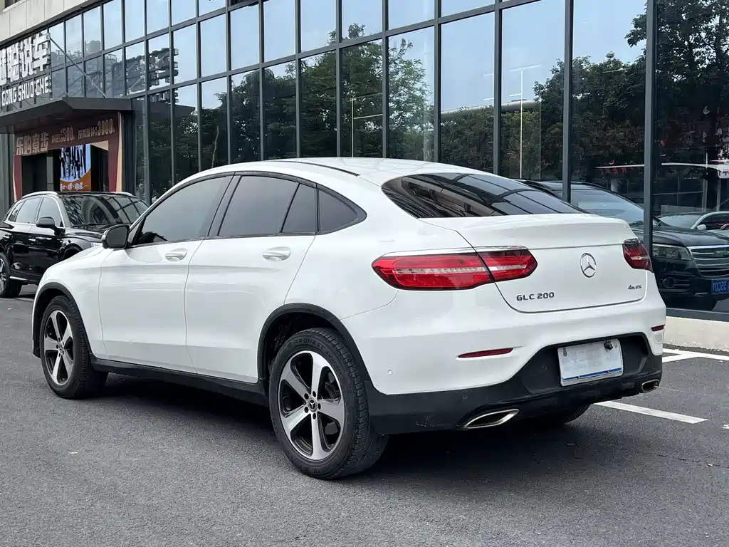 Mercedes-Benz GLC Coupe 2017 — фото 2