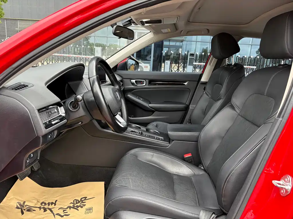 Honda Civic 2022 — фото 10
