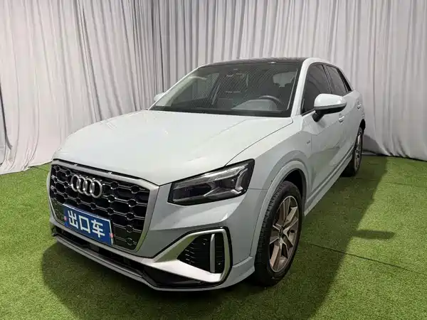 Audi Q2L 2022