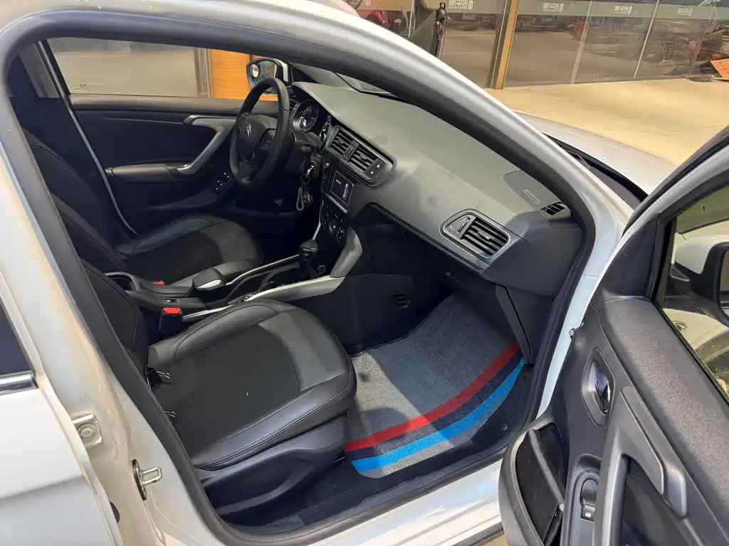 Citroen C3-XR 2016 — фото 15