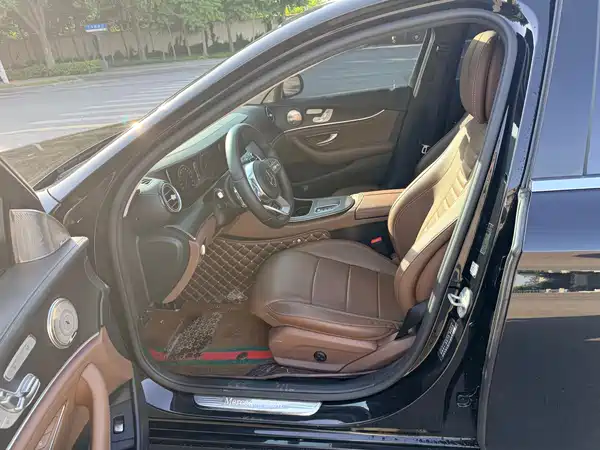 Mercedes-Benz E-Class 2019