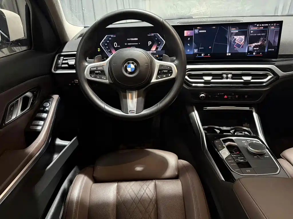 BMW 3 Series 2023 — фото 13