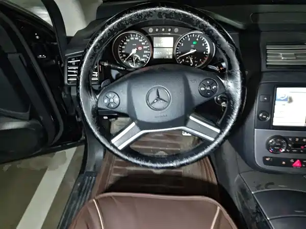 Mercedes-Benz R-Class 2014