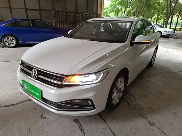 Volkswagen Bora 2021