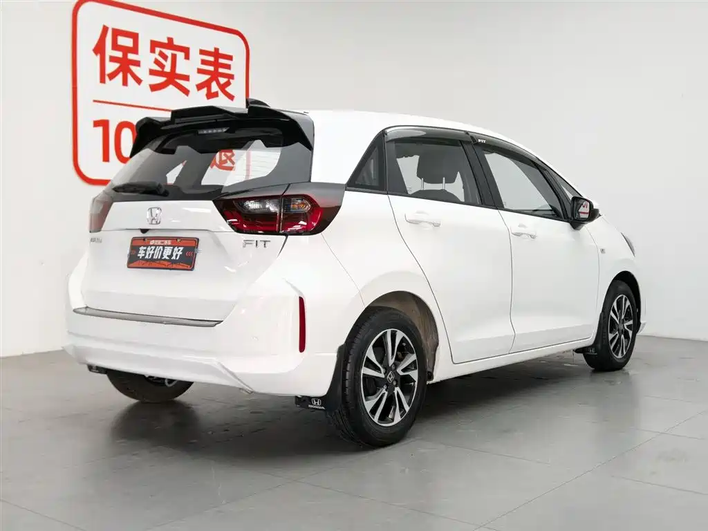 Honda Fit 2022 — фото 2