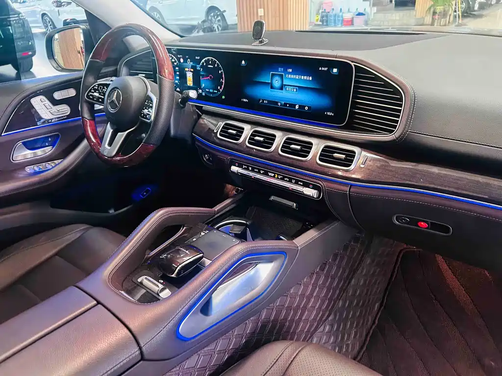 Mercedes-Benz GLS 2021 — фото 16