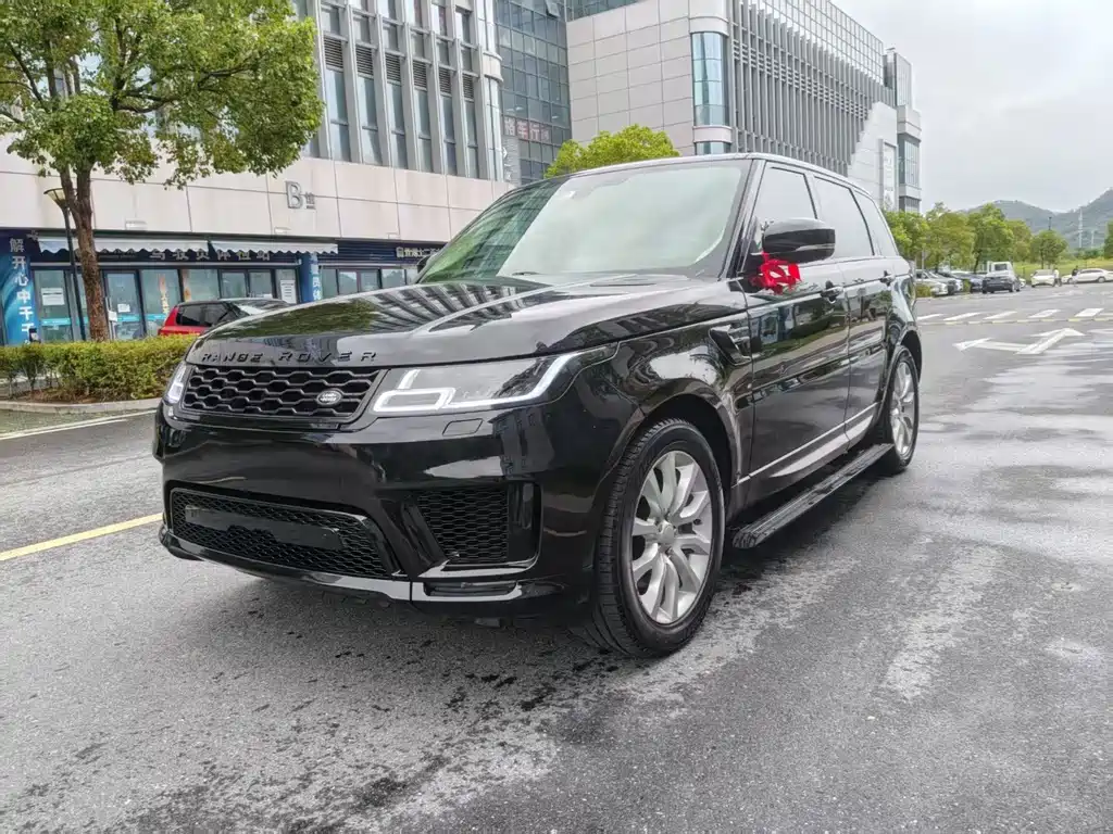 Land Rover Range Rover Sport 2017 — фото 1
